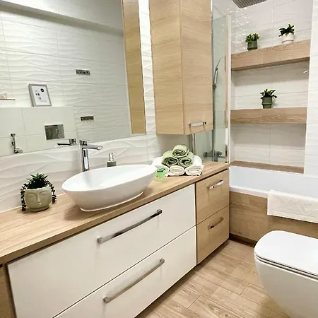 Apartamento Sleep & Go Modlin Airport *