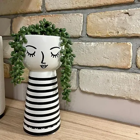 Sleep & Go Modlin Airport *